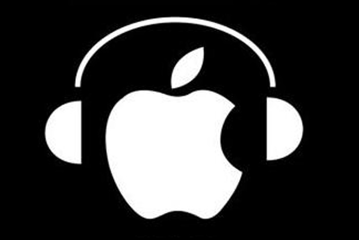 Apple’dan Canlı Radyo!