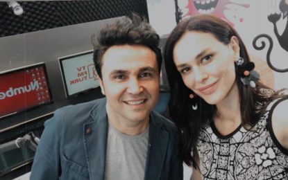 Ayşe Hatun Önal:”Sesinde Ajda Pekkan Tınısı Var Diyorlar.”